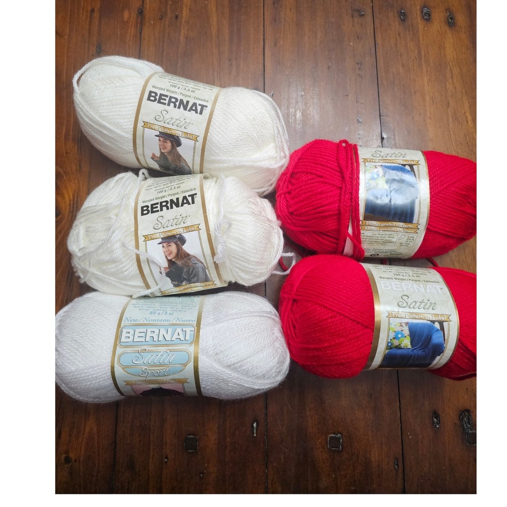 Bernat Satin and Satin Sport Yarn Bundle 5 Skeins Red White 100%‎ Acrylic